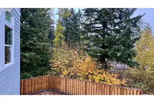 17570 SW Steens Ln, Beaverton, OR 97007 - Photo 8