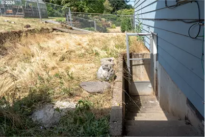 11830 NE Fremont St, Portland, OR 97220 - Photo 28