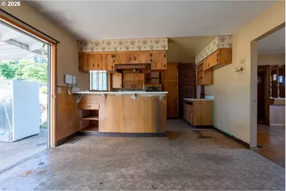 11830 NE Fremont St, Portland, OR 97220 - Photo 8