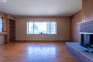 11830 NE Fremont St, Portland, OR 97220 - Photo 4