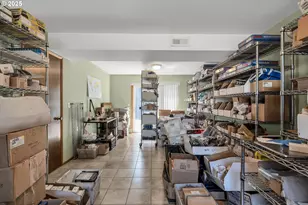 14350 SW 22nd St, Beaverton, OR 97008 - Photo 22