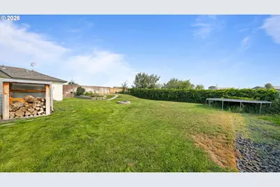 1776 W Alleluia Ave, Hermiston, OR 97838 - Photo 32