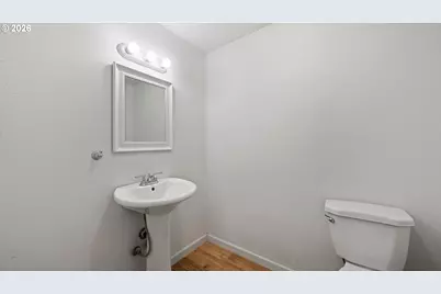 1776 W Alleluia Ave, Hermiston, OR 97838 - Photo 28