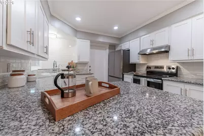 15452 SE Bush St, Portland, OR 97236 - Photo 16