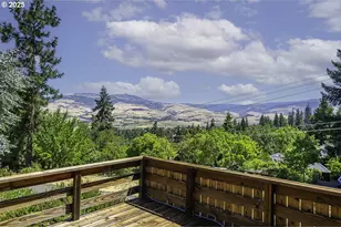 681 Liberty St, Ashland, OR 97520 - Photo 6