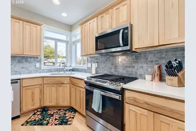 9803 NE 157th Ave, Vancouver, WA 98682 - Photo 8