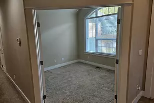 464 Oak Valley Loop, Winchester, OR 97495 - Photo 18