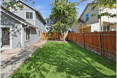 871 SE 66th Ct, Hillsboro, OR 97123 - Photo 30