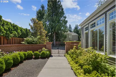 3325 Cedar Ct, Lake Oswego, OR 97034 - Photo 42