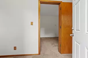 150 River Ln, Gladstone, OR 97027 - Photo 4
