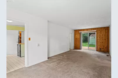 150 River Ln, Gladstone, OR 97027 - Photo 8
