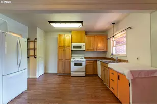 19100 SW Blanton St, Beaverton, OR 97078 - Photo 16