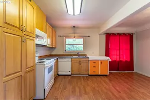 19100 SW Blanton St, Beaverton, OR 97078 - Photo 12