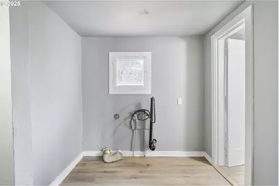 2035 4th St, Salem, OR 97301 - Photo 34