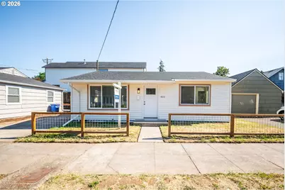 8016 NE Fremont St, Portland, OR 97213 - Photo 1
