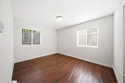 8016 NE Fremont St, Portland, OR 97213 - Photo 10