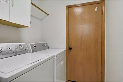 19229 SE River Rd, Milwaukie, OR 97267 - Photo 26