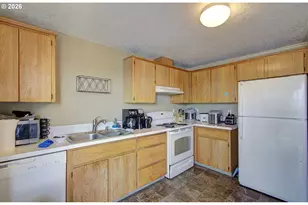 1414 Brandt Rd, Vancouver, WA 98661 - Photo 8