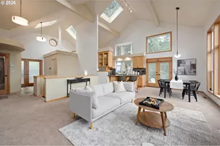 653 Brookside Dr, Eugene, OR 97405 - Photo 8