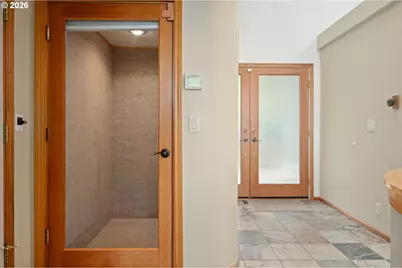 653 Brookside Dr, Eugene, OR 97405 - Photo 24