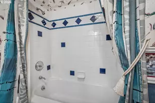 5525 Broadway St, West Linn, OR 97068 - Photo 22