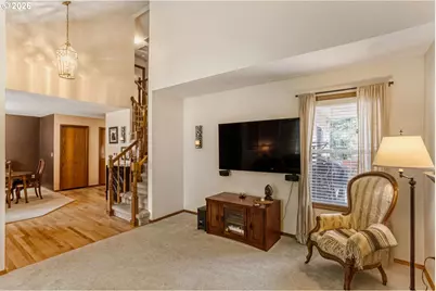 15435 SW Gleneden Dr, Beaverton, OR 97007 - Photo 6