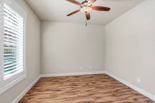 916 NW 105th Cir, Vancouver, WA 98685 - Photo 24
