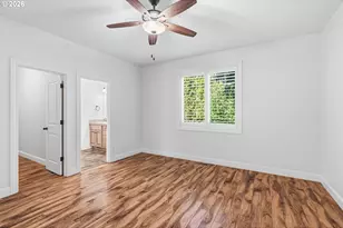 916 NW 105th Cir, Vancouver, WA 98685 - Photo 18
