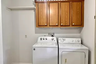 1286 S 59th St, Springfield, OR 97478 - Photo 10