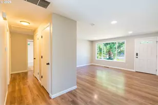 2285 SW 193rd Ct, Beaverton, OR 97003 - Photo 4