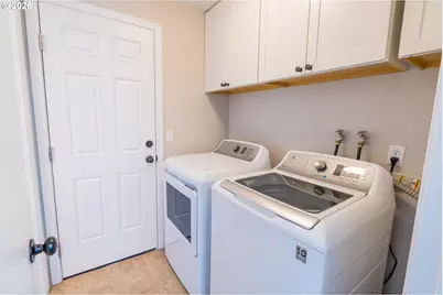 2285 SW 193rd Ct, Beaverton, OR 97003 - Photo 16