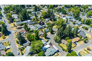 2285 SW 193rd Ct, Beaverton, OR 97003 - Photo 34