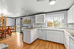 2503 Mangan St, Eugene, OR 97402 - Photo 10