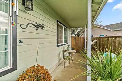 2503 Mangan St, Eugene, OR 97402 - Photo 4