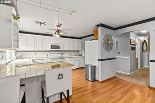 2503 Mangan St, Eugene, OR 97402 - Photo 14