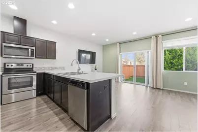 11708 NE 23rd St, Vancouver, WA 98684 - Photo 8