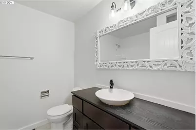 19365 SW Butternut St, Beaverton, OR 97078 - Photo 18