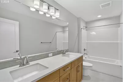 12139 SW Turnagain Dr, Tigard, OR 97224 - Photo 36