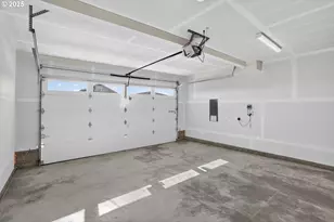 12139 SW Turnagain Dr, Tigard, OR 97224 - Photo 38