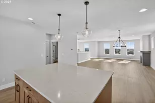 12139 SW Turnagain Dr, Tigard, OR 97224 - Photo 10