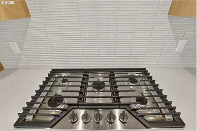 12139 SW Turnagain Dr, Tigard, OR 97224 - Photo 14