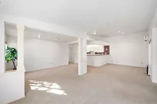 5064 Foothills Dr, Lake Oswego, OR 97034 - Photo 10