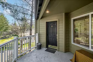 5064 Foothills Dr, Lake Oswego, OR 97034 - Photo 4