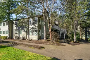 5064 Foothills Dr, Lake Oswego, OR 97034 - Photo 2