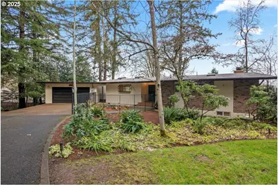 2369 Emerald Dr, Salem, OR 97304 - Photo 2