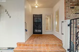 2369 Emerald Dr, Salem, OR 97304 - Photo 4