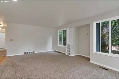 1345 Rees Hill Rd, Salem, OR 97301 - Photo 16