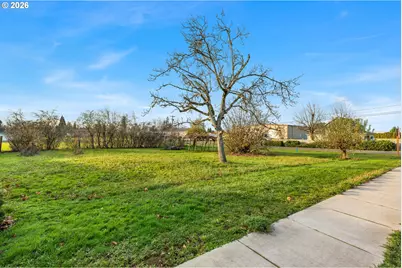 John St and Franklin, Mount Angel, OR 97362 - Photo 18
