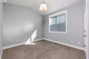 9043 SW W Haven Dr, Portland, OR 97225 - Photo 26