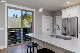 9043 SW W Haven Dr, Portland, OR 97225 - Photo 16